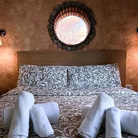 Guarda Che Luna Bed & Breakfast Sasso di Castalda