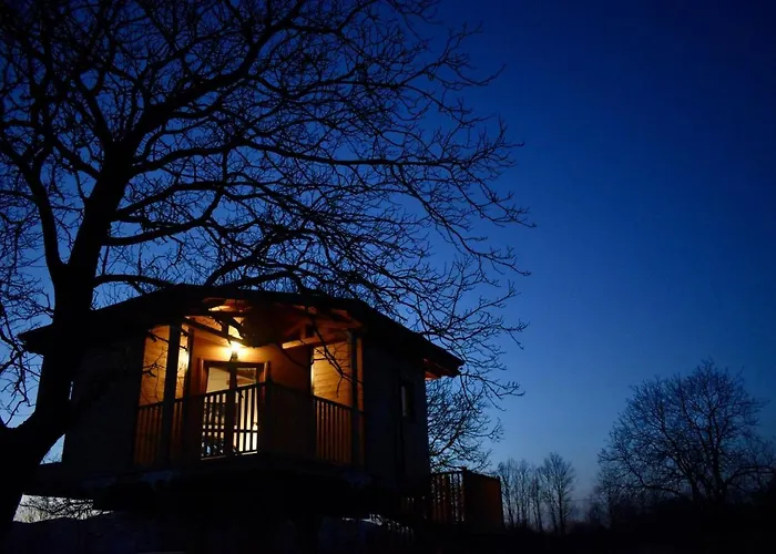 Guarda Che Luna Bed & Breakfast Sasso di Castalda