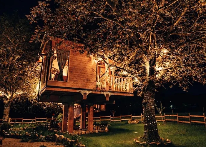 Guarda Che Luna Bed & Breakfast Sasso di Castalda